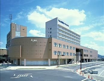 Отель Nishiwaki Royal Экстерьер фото